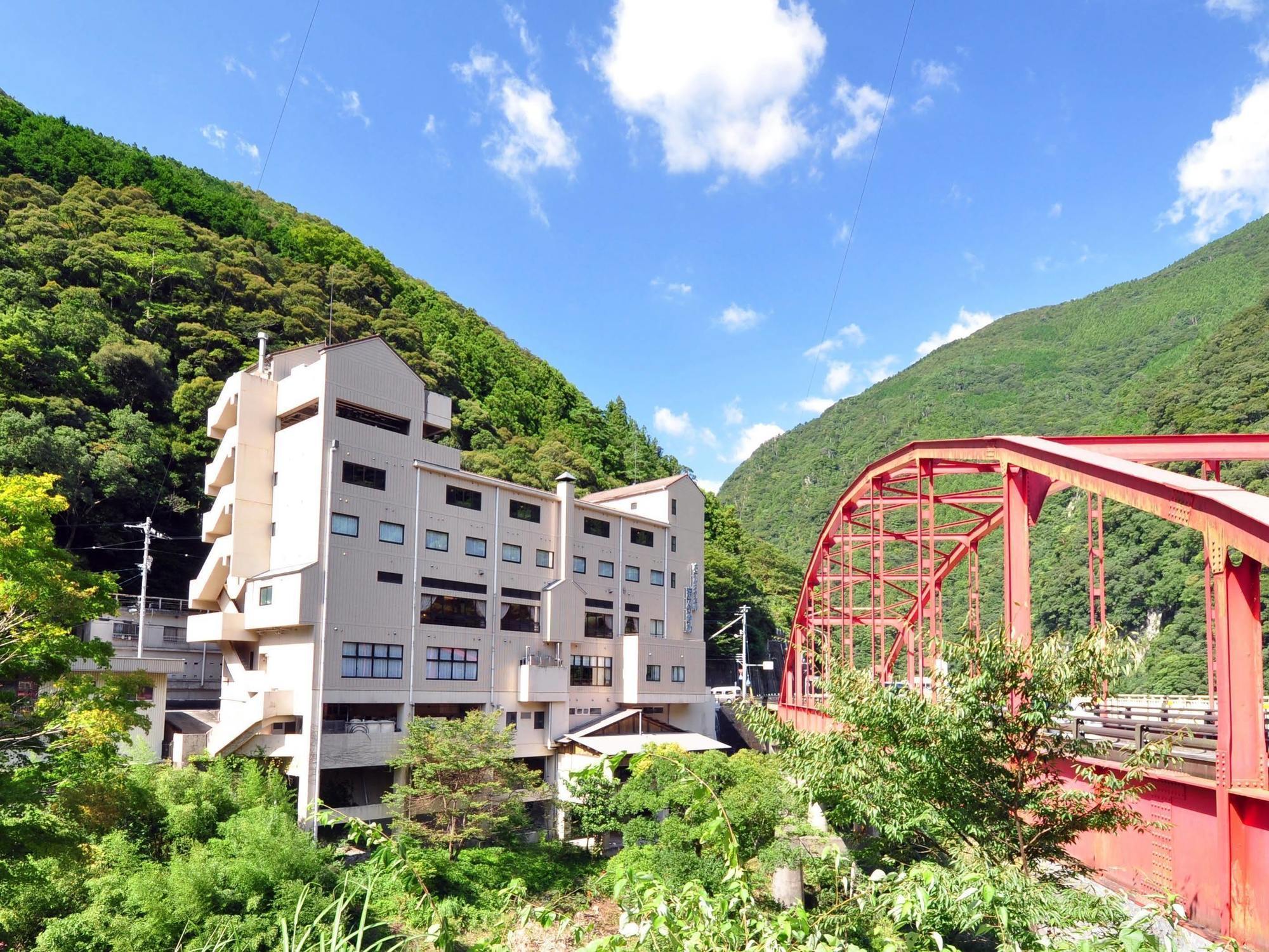 ホテル 大歩危峡まんなか 三好市 エクステリア 写真